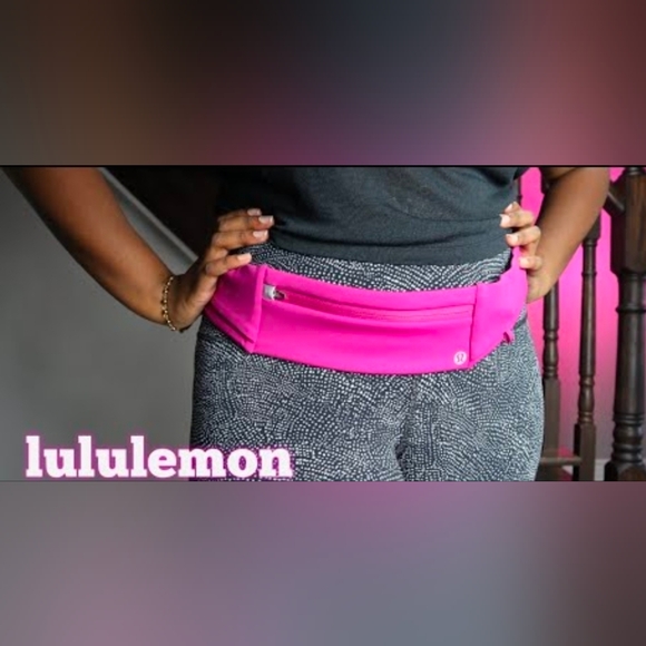 Lululemon Fast and Free Running Belt, Magenta, Size XS/S - Picture 7 of 8